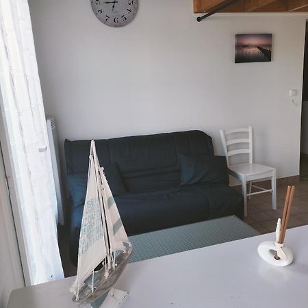 Maison Calme Proche Mer - La Roseraie Сент-Илер-де-Рие Екстериор снимка